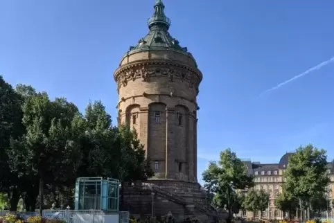 Wahrzeichen: Die Anlage rund um den Wasserturm gehört für einen Mannheim-Touristen sicher zum Standardprogramm.
