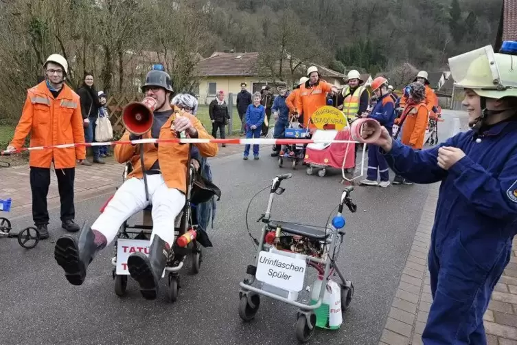 Bundenthal: Die Feuerwehr weist auf die drohende &Uuml;beralterung hin. 