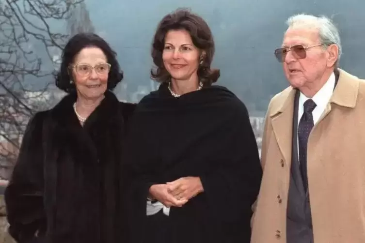 Königin Silvia mit ihren Eltern Alice und Walther Sommerlath.