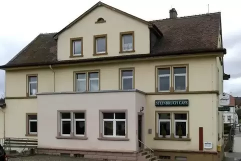 Im früheren Steinbruch-Büro will man ein Dorf-Büro einrichten.
