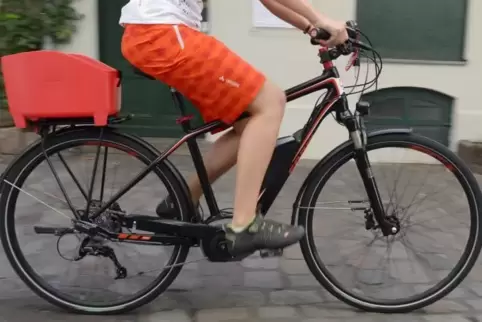 Compression-X verkauft hauptsächlich E-Bikes, aber auch herkömmliche Räder. 