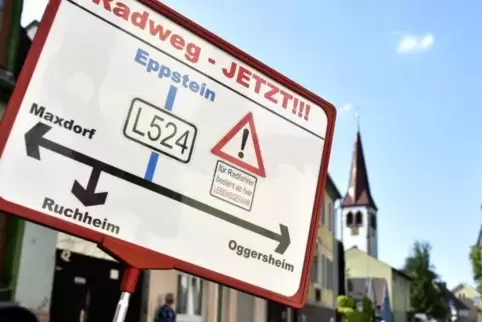 Im Mai 2019 fand in Eppstein eine große Raddemonstration für den Bau des 900 Meter langen Wegstücks statt.