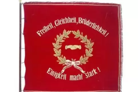 Die 1873 eingeweihte SPD-Traditionsfahne, auch als „Lassalle-Fahne“ und als „Sozialisten-Banner“ bekannt, ziert den Titel der Ch