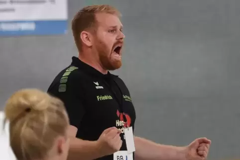 „Wir sind nicht clever genug“, hadert TVH-Trainer Björn Friedrich.