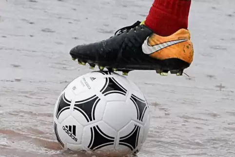Wenn das Wetter mitspielt, können die regionalen C-Klasse-Teams einen Angriff auf die Tabellenspitze wagen. 