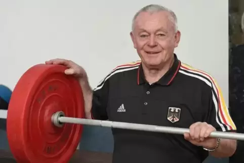 Rainer Dörrzapf war Olympiateilnehmer 1968 und 1972 und Bundestrainer. 