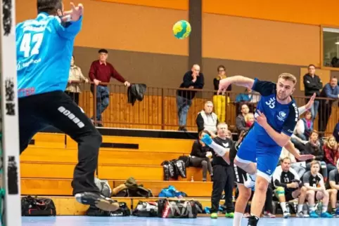 Dimitri Kerber steuerte fünf Treffer zum Ergebnis der Männer der Handballregion bei. 