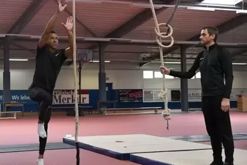 Acht bis neun Wettkämpfe peilen Raphael Holzdeppe (links) und sein Trainer Andrei Tivontchik im Sommer in Vorbereitung auf Olymp