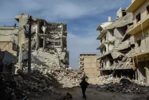 Verheertes Land: In Syrien starben mindestens 400.000 Menschen, viele durch Bombardements aus der Luft durch die eigene Regierun