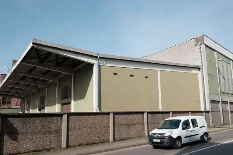 ... und die fr&uuml;here Halle an der Hofenfelsstra&szlig;e