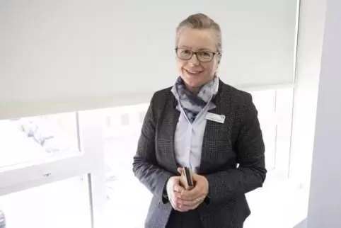 Christiane Steinebrei ist die Leiterin des Gesundheitsamts Kaiserslautern – gemeinsam mit dem Kreisbeigeordneten Peter Schmidt b