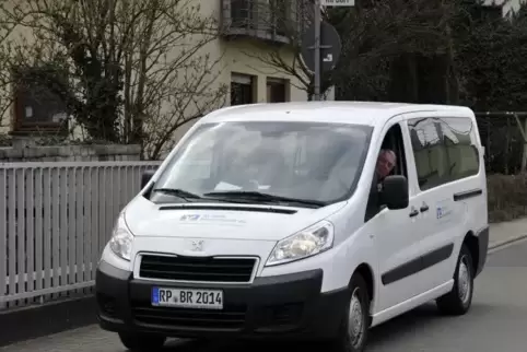 Der Bürgerbus in Bobenheim-Roxheim stellt mit sofortiger Wirkung den Fahrbetrieb ein.