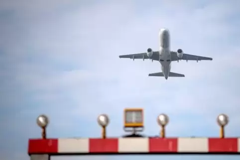 Am Dienstag landet der vorerst letzte Flieger mit Passagieren: Der Baden-Airpark stellt aufgrund der Corona-Krise ebenfalls den 