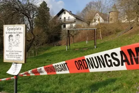 Der gesperrte Spielplatz in Falkenstein.