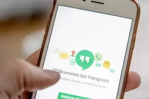 Videokonferenzen sind in Corona-Zeiten hilfreich – haben aber auch ihre Tücken. Videokonferenzen sind in Corona-Zeiten hilfreich – haben aber auch ihre Tücken.