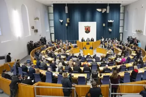 Am Freitag soll der Mainzer Landtag über einen Nachtragshaushalt abstimmen.