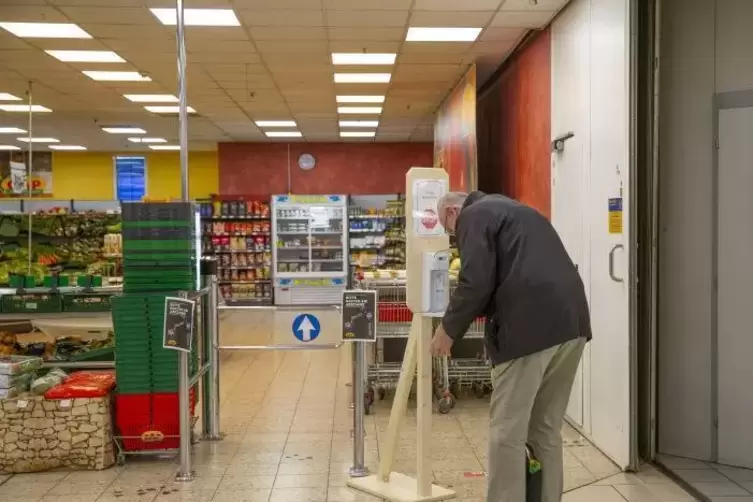 Cap-markt: Bitte desinfizieren. 
