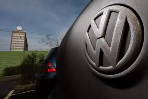 VW will im Zusammenhang mit dem Abgasskandal 830 Millionen Euro an Kunden mit Dieselautos zahlen.