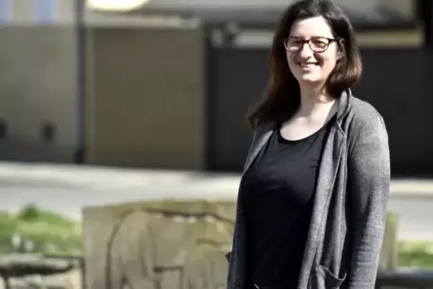 Wo wird wie viel Strom verbraucht? Welche Autos sind besonders schlecht für die Umwelt: Maria Elmer macht in der Corona-Krise Ho