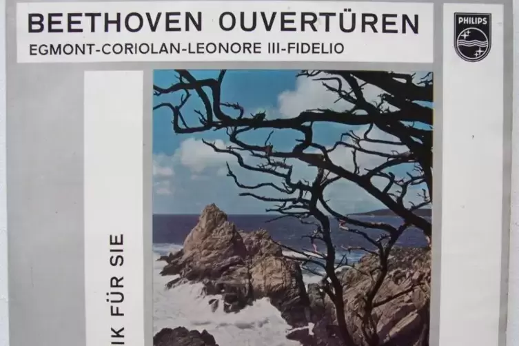 Roland Sch&auml;fer legte die Klassik-Platte auf, um den Sound zu demonstrieren. 