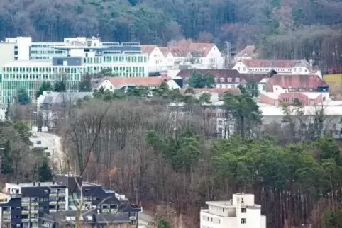 Das Klinikpersonal muss in diesen Tagen ganz besonders viel leisten. Das Klinikpersonal muss in diesen Tagen ganz besonders viel leisten.