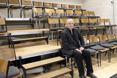 Bisher hat er 20 Vorstellungen abgesagt: Sascha Koal im Theater Felina-Areal. 