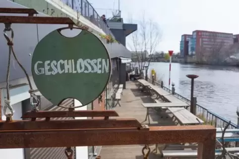 Bundesweit sind Lokale und Gaststätten wegen der Corona-Krise geschlossen, viele Mitarbeiter sind derzeit arbeitslos.