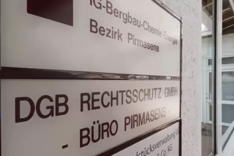 Das DGB-Rechtsschutzbüro hat seinen Standort im Gewerkschaftshaus in der Alleestraße. 