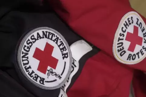 In Zeiten der Krise haben nicht nur die Retter an der Front viel zu tun. Sie brauchen auch die Unterstützung freiwilliger Helfer