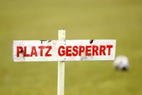 Die Sportstätten sind geschlossen, aber die Betriebsausgaben laufen weiter. 