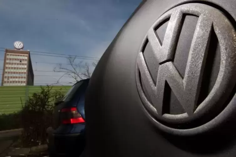 VW will im Zusammenhang mit dem Abgasskandal 830 Millionen Euro an Kunden mit Dieselautos zahlen.