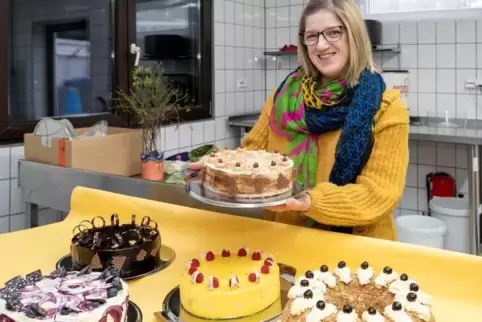 Einfach nur Kuchen ist Diana Raff zu wenig. Ihre Torten sind aufwendig verziert. Und die Kuchen müssen für sie perfekt aussehen.