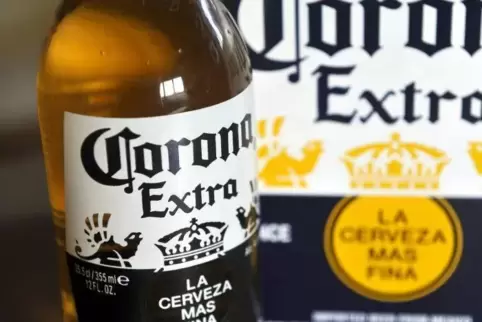 Derzeit eher schwer verkäuflich: das mexikanische Bier „Corona extra“.