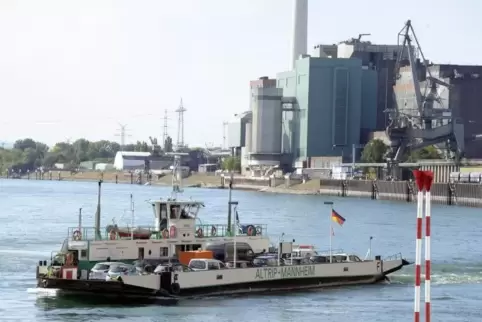 Die Rheinfähre von Mannheim nach Altrip.