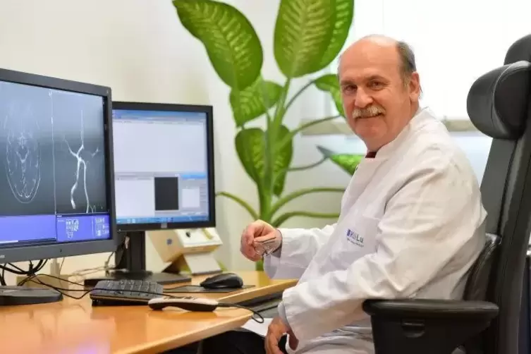 G&uuml;nter Layer, &Auml;rztlicher Direktor am Klinikum Ludwigshafen, ist von der gemeinsamen Datenbank f&uuml;r 15 Kliniken &uuml;berzeugt.