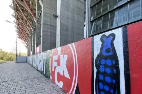 Leer und einsam: Das Fritz-Walter-Stadion auf dem Betzenberg in Kaiserslautern. Der FCK hat sich in der aktuellen Diskussion um 