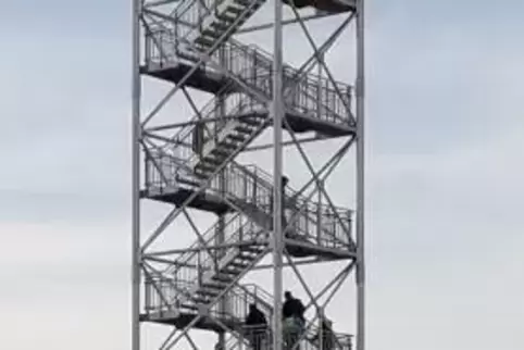 Der Panorama-Aussichtsturm auf dem Betzenhübel.