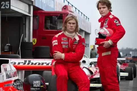 Das spannende Formel-1-Drama „Rush“ (2013) brachte Daniel Brühl (rechts als Niki Lauda, mit Chris Hemsworth als James Hunt) eine