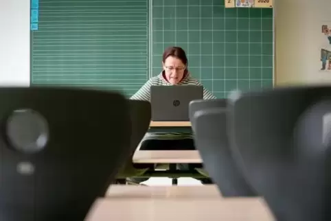 Das Land will Unterricht per Videokonferenz ermöglichen.