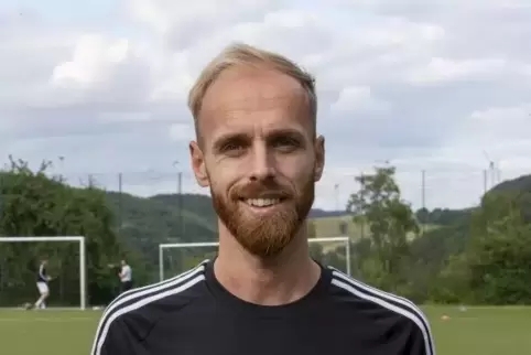 Der Fußball fehlt ihm: Spielertrainer Benny Reich.