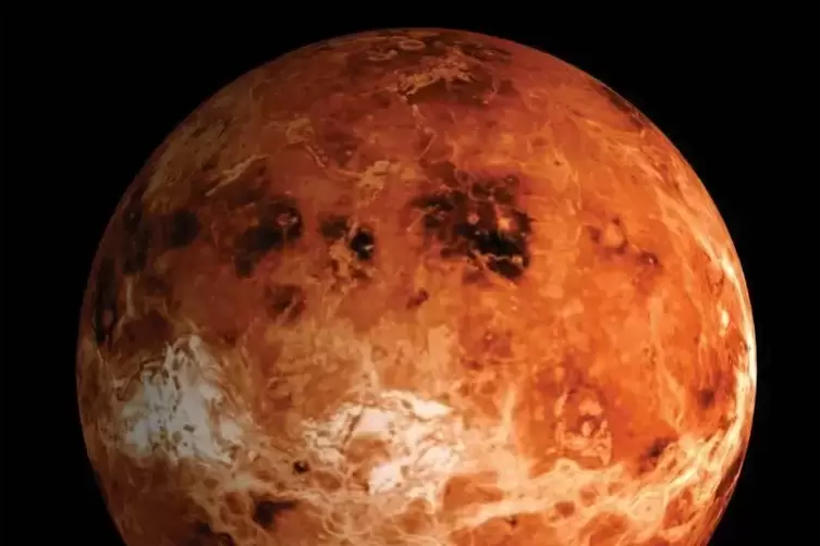 Die Venus wird im Volksmund sowohl Morgen- als auch Abendstern genannt. Derzeit sieht man sie besonders gut. 
