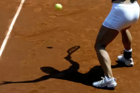 Ordnungsämter kontrollieren, ob die Regeln beim Tennis eingehalten werden. Der Verband schließt nicht komplett aus, dass es eine