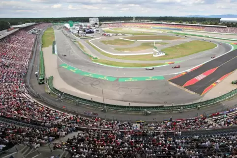 Unverhofft wieder Schauplatz für die Königsklasse des Motorsports – wenngleich ohne Fans? Der Hockenheimring. 