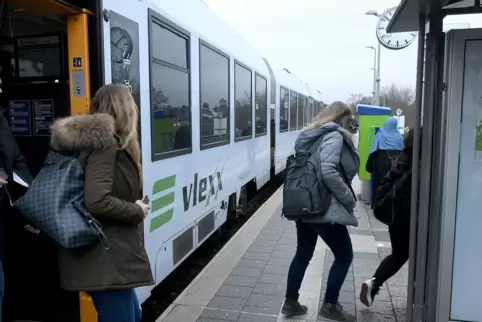 Ab Montag fährt Vlexx sein Verbindungsangebot in Richtung Alzey, Mainz und Frankfurt wieder hoch. 