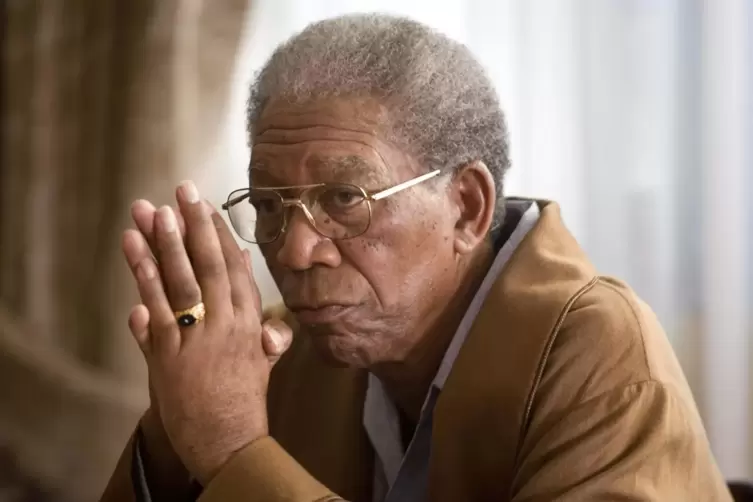 Morgan Freeman mimt in &bdquo;Invictus&ldquo; Nelson Mandela, den ersten schwarzen Pr&auml;sidenten S&uuml;dafrikas nach der Apartheid.