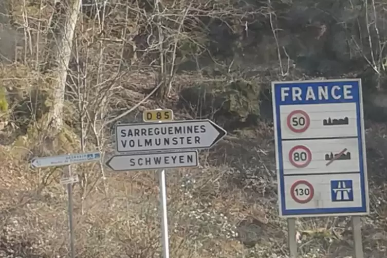 Die Grünen fordern die Wiedereröffnung der Grenzübergänge nach Frankreich bei Brenschelbach (Foto) und Peppenkum.