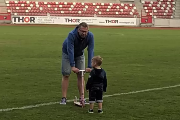 Stephan Ruby mit Sohn. 