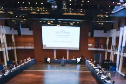 Fast 1000 Quadratmeter Fläche: der Große Saal im Congress-Forum Frankenthal.