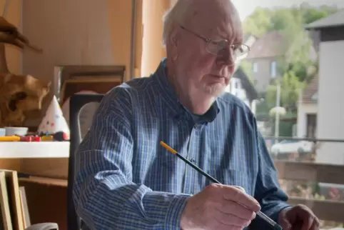 Walter Graser in seinem Atelier in Rammelsbach. 