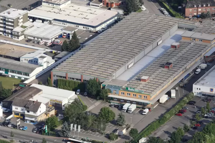 Etwa 250 der 320 Mitarbeiter sind am Stammsitz des Unternehmens besch&auml;ftigt. 